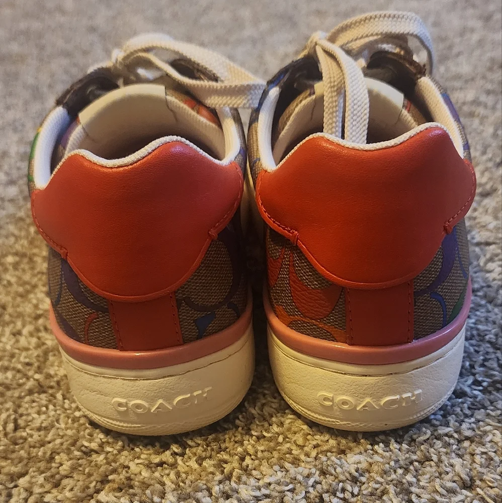 Coach Sneakers Rainbow Signature